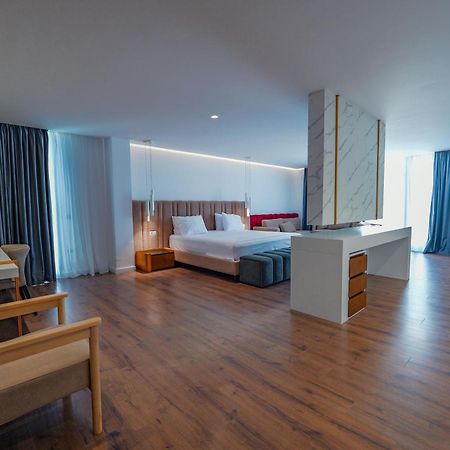 Dorchester Hotel Saranda Dış mekan fotoğraf