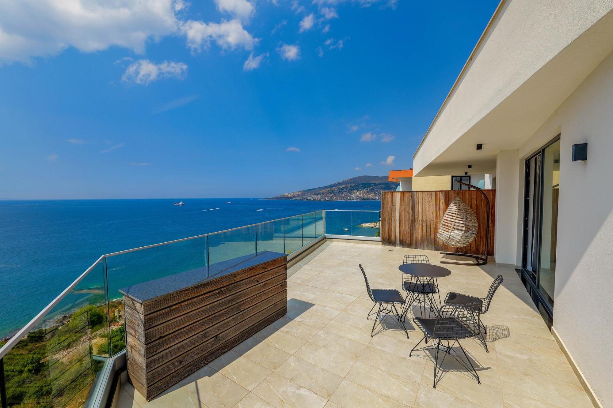 Dorchester Hotel Saranda Dış mekan fotoğraf