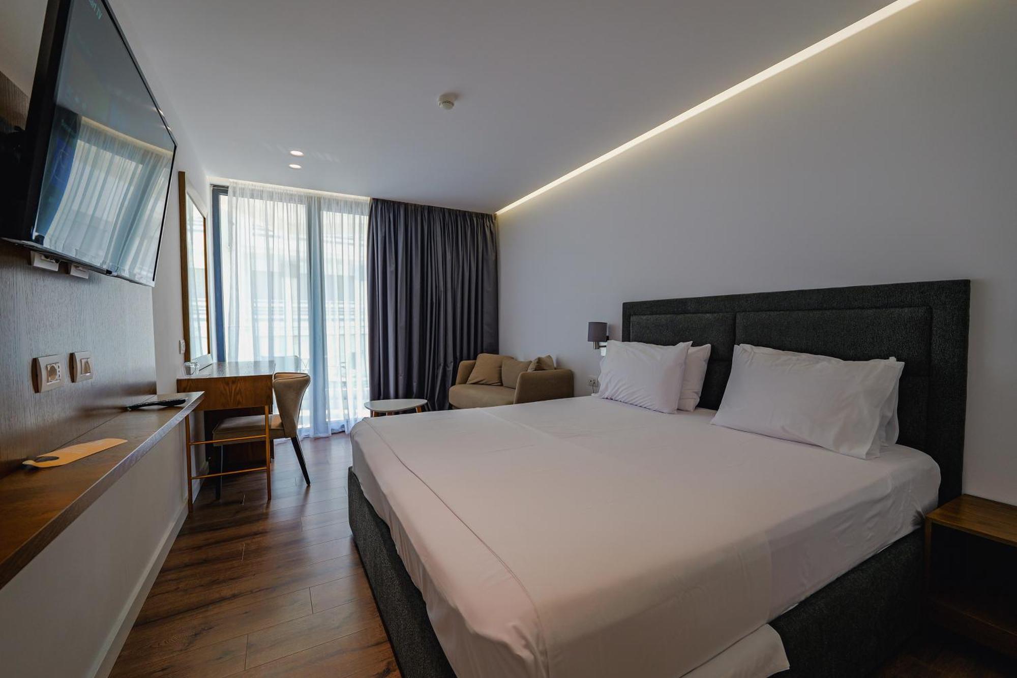 Dorchester Hotel Saranda Dış mekan fotoğraf