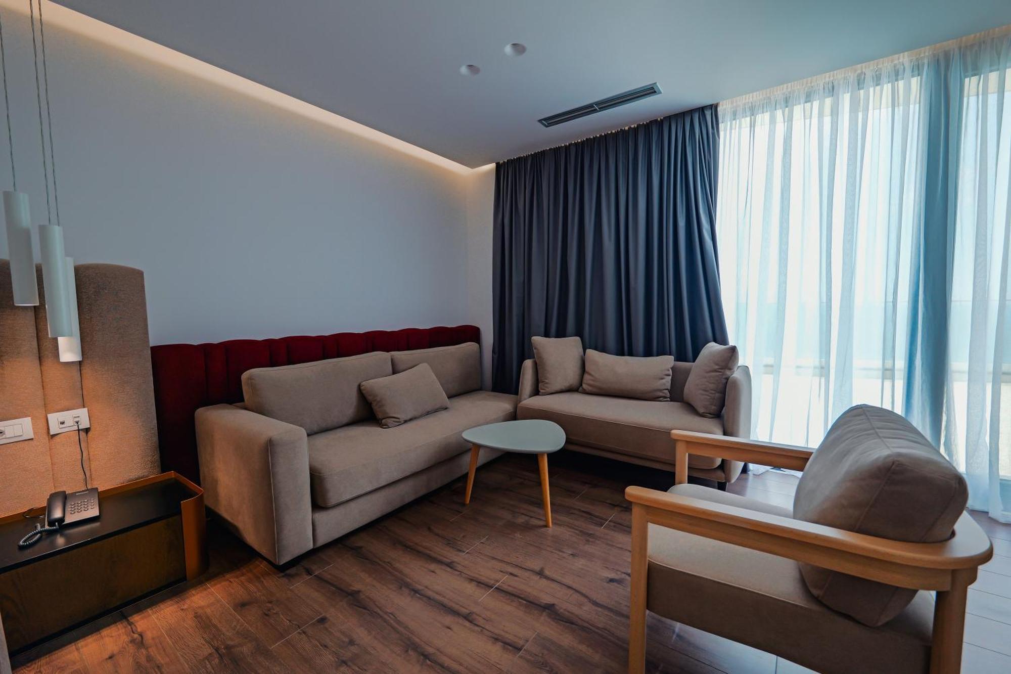 Dorchester Hotel Saranda Dış mekan fotoğraf
